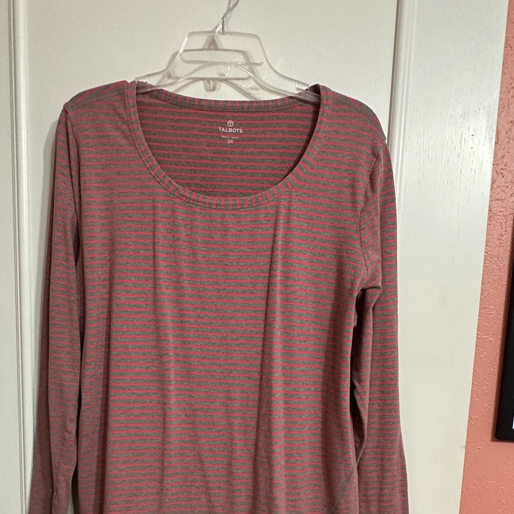 T by Talbots Women's Striped Long Sleeve Top - Orange snd Gray striped top.